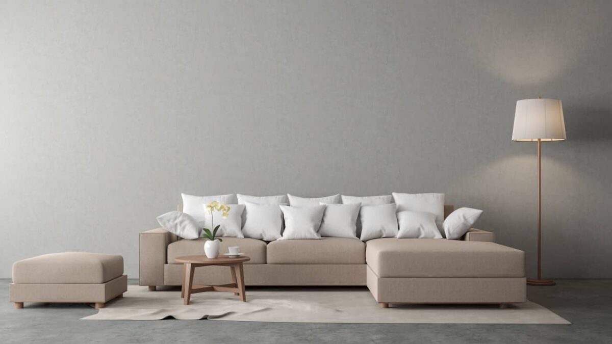 Comment nettoyer un canapé en tissu sans l’abimer