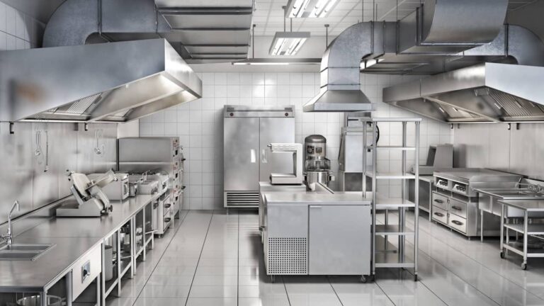 Travaux dans votre restaurant : pensez au bac à graisse