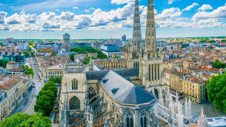 Immobilier à Bordeaux : quels quartiers attirent les nouveaux acheteurs en 2026 ? investir bordeaux